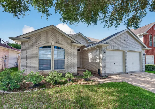 3rd image of 1706 Teal Run Pl Dr, Fresno, TX 77545 | MLS# 24747952