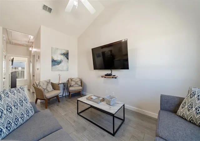 3rd image of 15113 Kokomo Dr, Corpus Christi, TX 78418 | MLS# 11008215
