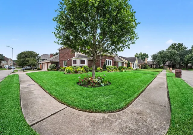 Homes for sale in Pasadena, TX | 6803 Middlefield Dr, Pasadena, TX 77505 | MLS# 26733777