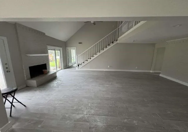 2nd image of 529 Brandon Rd, Conroe, TX 77302 | MLS# 50488212