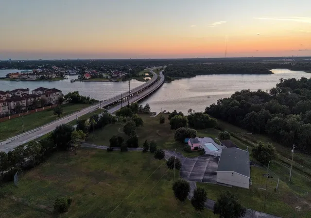 48th image of 2904 Red Bluff Rd, Seabrook, TX 77586 | MLS# 69695055