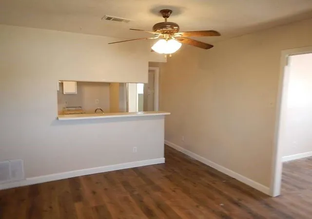 Photo 1 of Sale Pending at 11503 Bay Cedar Dr, Houston, TX 77048 | MLS# 85725238 | Listing updated on 2026-08-24