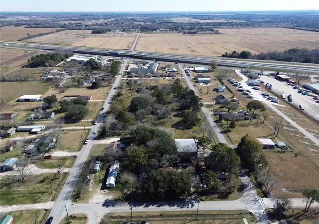 2nd image of 307 Pine Ln #5, Crosby, TX 77532 | MLS# 72965757