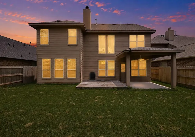 Photo 2 of Single family home for sale at 19315 Anchor Bay Ln, Humble, TX 77346 | MLS# 84281947 | Listing updated on 2026-10-09