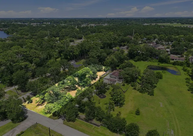 Photo 1 of Land for sale at Lot 5 Palm Dr, Dickinson, TX 77539 | MLS# 78400920 | Listing updated on 2026-08-18