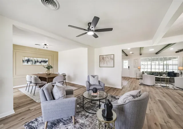 3rd image of 306 Red Bud Ln, Baytown, TX 77520 | MLS# 92231727