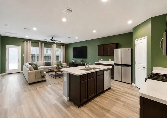 Photo 3 of Single family home for sale at 15556 Mallow Ct, New Caney, TX 77357 | MLS# 98677932 | Listing updated on 2026-09-10