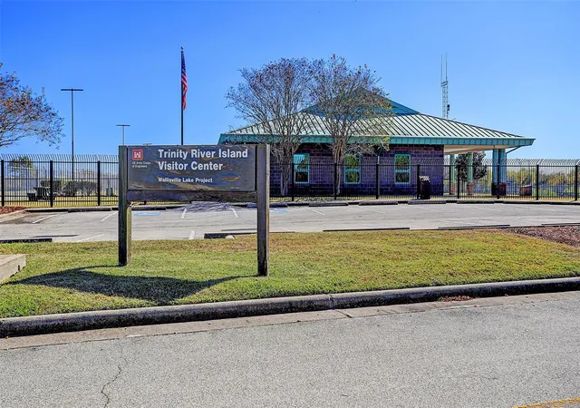 44th image of 12019 Old Fashion Cir, Mont Belvieu, TX 77535 | MLS# 71974022
