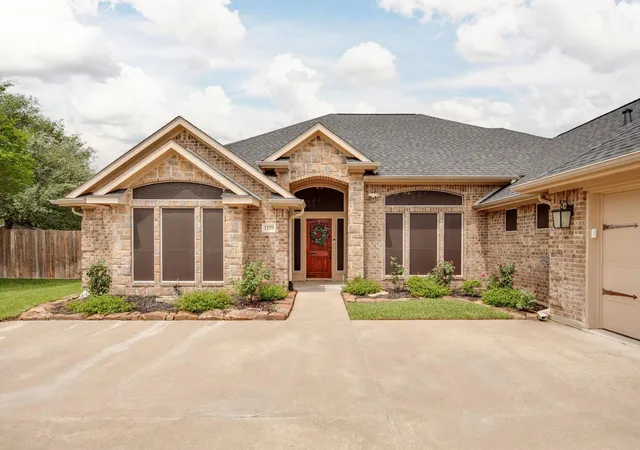 Homes for sale in College Station, TX | 1203 Beacon Ct, College Station, TX 77845 | MLS# 69821839