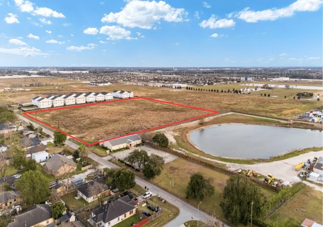 1st image of Tbd 6020 Fuqua St, Houston, TX 77048 | MLS# 94002545