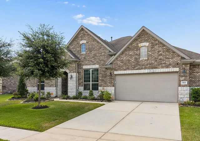 3rd image of 7515 Windsong Bend Rd, Spring, TX 77379 | MLS# 60309904