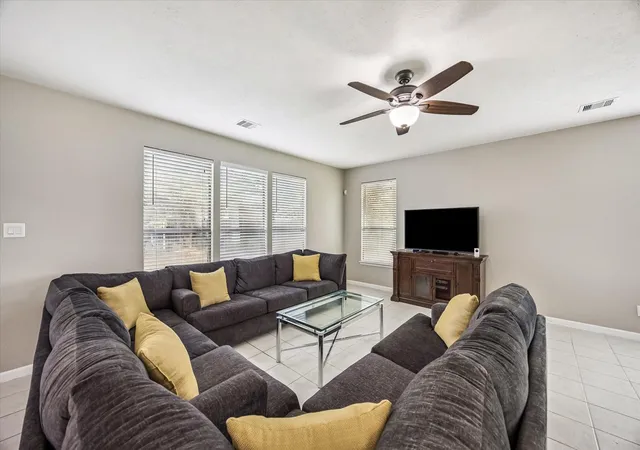 5th image of 4103 Sherry Mist Ln, Katy, TX 77449 | MLS# 19472735