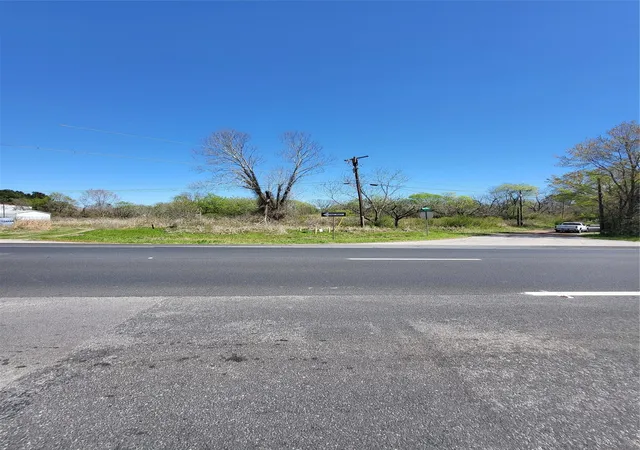 4th image of 1904 John Redditt Dr, Lufkin, TX 75904 | MLS# 25181250
