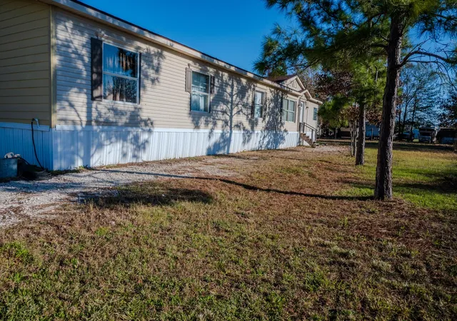 Photo 3 of Single family home for sale at 62 County Rd 5248, Cleveland, TX 77327 | MLS# 11845854 | Listing updated on 2026-04-10