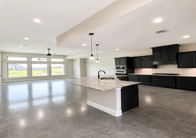 4th image of 10749 S Lake Mist Ln, Willis, TX 77318 | MLS# 16219337