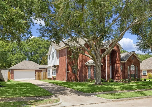 Photo 3 of Single family home for sale at 1411 Tulane Dr, Richmond, TX 77406 | MLS# 42317855 | Listing updated on 2026-10-05