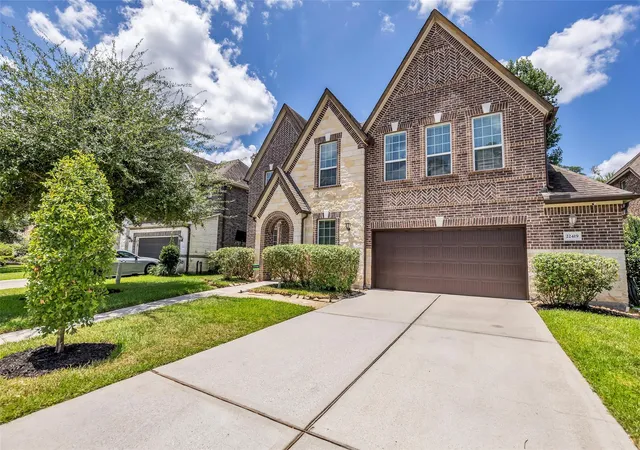 Photo 2 of Single family home for sale at 22419 Sawmill Ranch Dr, Spring, TX 77389 | MLS# 94599738 | Listing updated on 2026-08-23