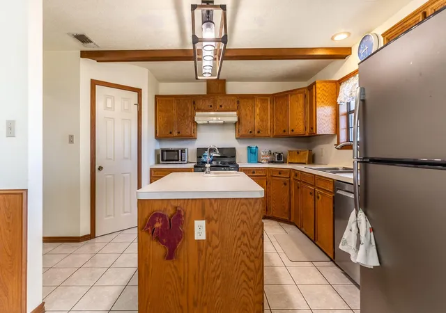 Homes for sale in Fayetteville, TX | 2062 N Fm 1291, Fayetteville, TX 78940 | MLS# 88872087