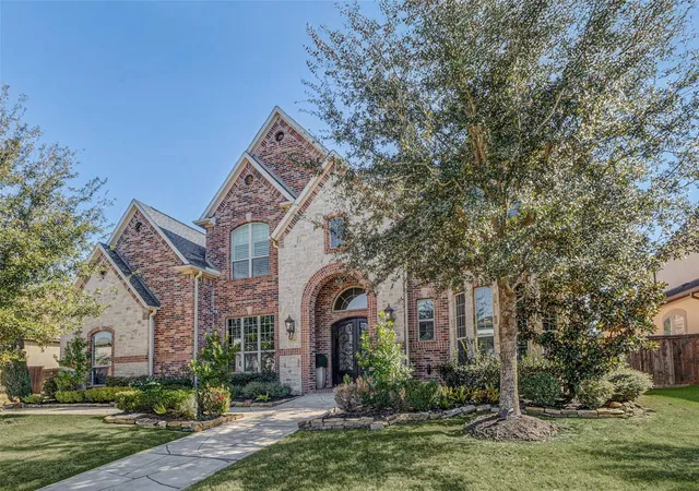3rd image of 2310 Legends Way, Katy, TX 77493 | MLS# 64861629