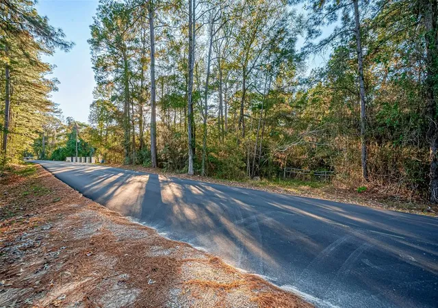 Photo 3 of Land for sale at Tbd Lake Mount Pleasant Rd, Montgomery, TX 77356 | MLS# 77845158 | Listing updated on 2026-07-31