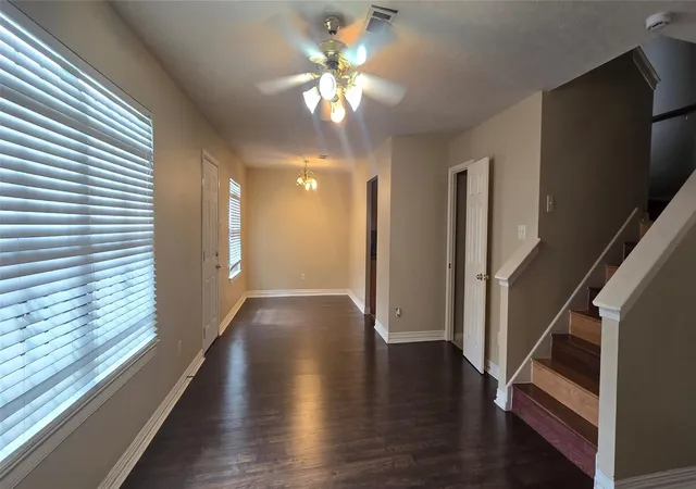 3rd image of 7929 Comal St, Houston, TX 77051 | MLS# 30250194