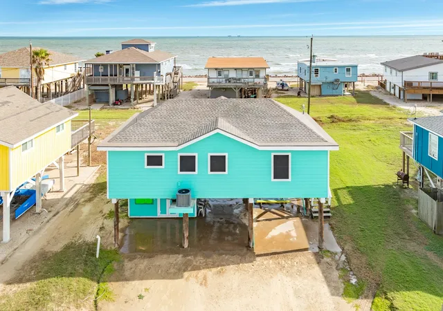 Homes for sale in Surfside Beach, TX | 411 Seashell Dr, Surfside Beach, TX 77541 | MLS# 34190721