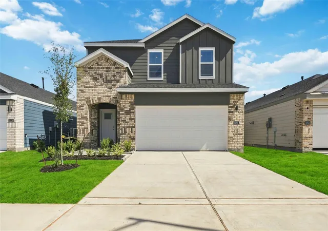 Photo 1 of Single family home for sale at 5210 Purple Beebalm Ln, Houston, TX 77048 | MLS# 29074772 | Listing updated on 2026-08-29