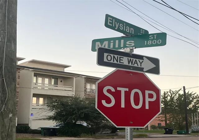 Photo 3 of Land for sale at 00 Elysian St, Houston, TX 77026 | MLS# 56417148 | Listing updated on 2025-12-20