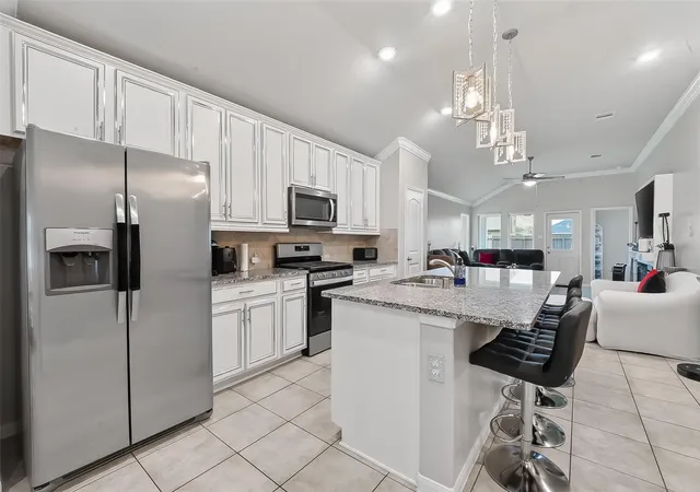Homes for sale in La Porte, TX | 526 Heron Bay Cir, La Porte, TX 77571 | MLS# 26324142