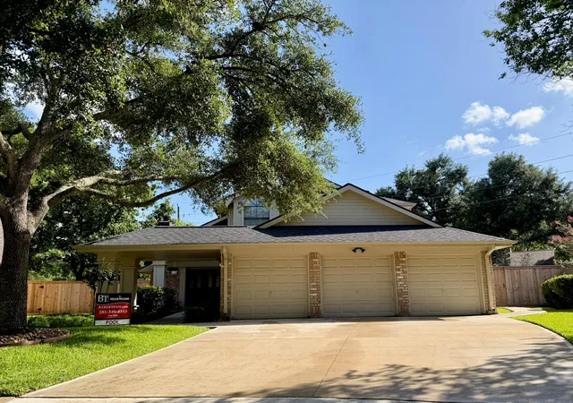 1st image of 2326 Streamcrest Ln, Sugar Land, TX 77479 | MLS# 83926359