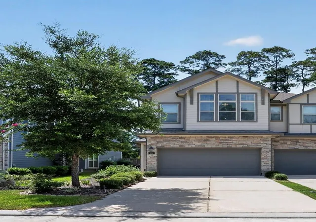 2nd image of 206 Moon Dance Ct, Conroe, TX 77304 | MLS# 85966081