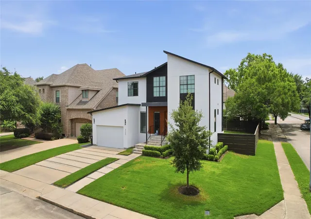 Homes for sale in Houston, TX | 3123 Maroneal St, Houston, TX 77025 | MLS# 97918755