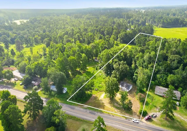 19th image of 82 Fm 2693, New Waverly, TX 77358 | MLS# 18035448