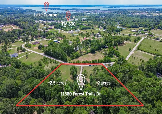 Photo 3 of Sale Pending at 11580 Forest Trails Dr, Willis, TX 77318 | MLS# 37990285 | Listing updated on 2026-09-21