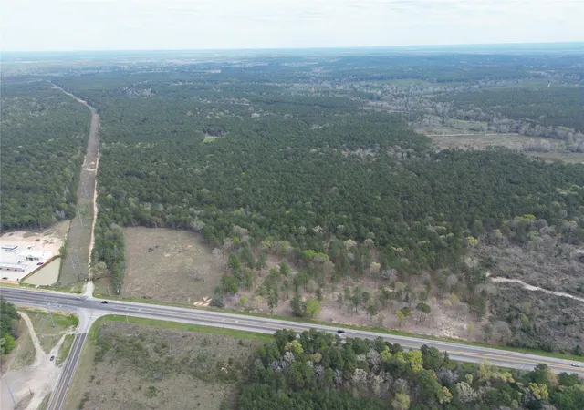 4th image of 8576 Us- Hwy 190 W, Livingston, TX 77351 | MLS# 35748606
