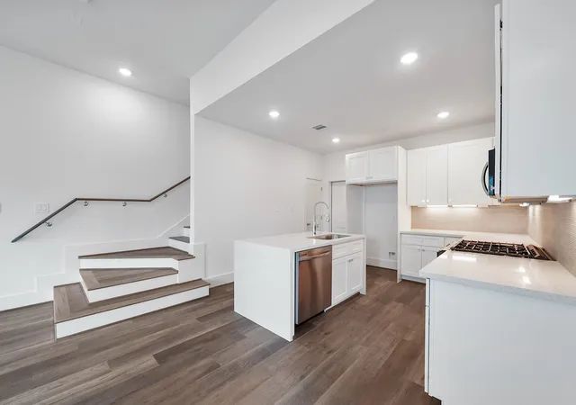 Photo 4 of Single family home for sale at 7504 Carver Rd #B, Houston, TX 77088 | MLS# 82798829 | Listing updated on 2026-07-08