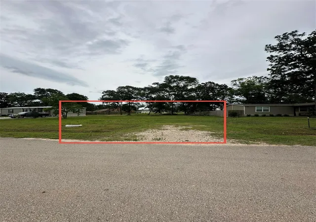 Photo 1 of Land for sale at 672 Wexford Dr, Conroe, TX 77303 | MLS# 62316276 | Listing updated on 2026-07-29