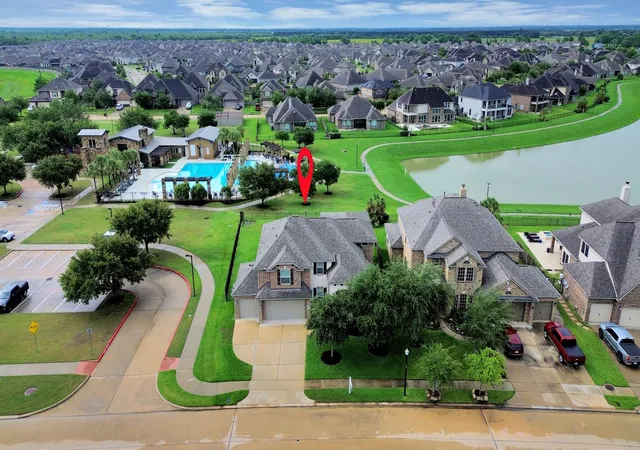 2nd image of 31715 Cary Douglas Dr, Hockley, TX 77447 | MLS# 84784307