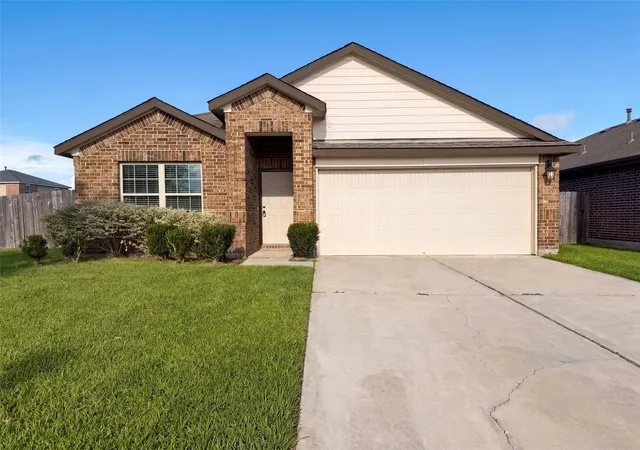 Single family home for sale at 8126 Gambrel Way, Rosharon, TX 77583 | MLS# 26169957 | Listing updated on 2026-10-06