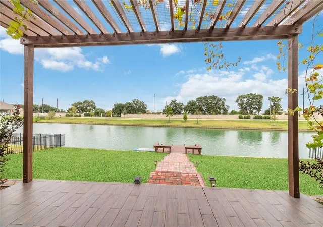 2nd image of 3518 Lake Lugano Circle, Katy, TX 77493 | MLS# 36593641