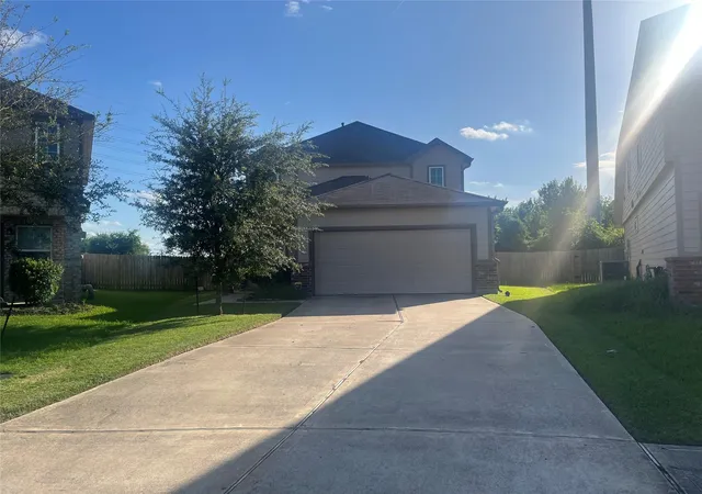 Photo 3 of Single family home for sale at 17275 Quiet Song Court, Richmond, TX 77407 | MLS# 38613078 | Listing updated on 2026-08-27