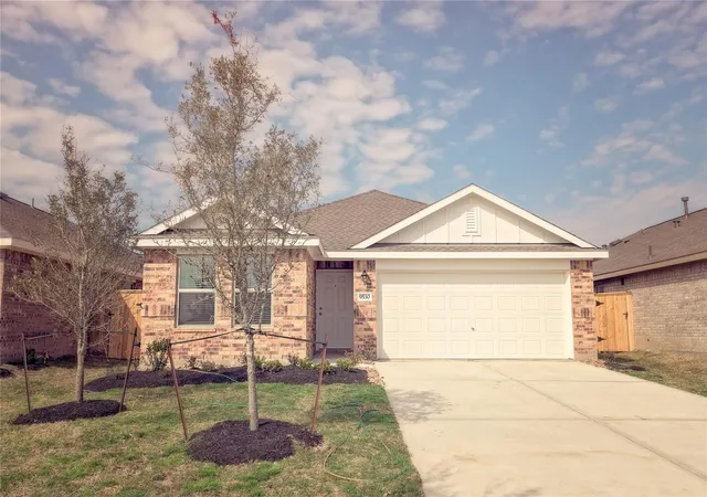 Photo 1 of Single family home for sale at 9530 Brookside Point Dr, Baytown, TX 77521 | MLS# 69498749 | Listing updated on 2026-08-31