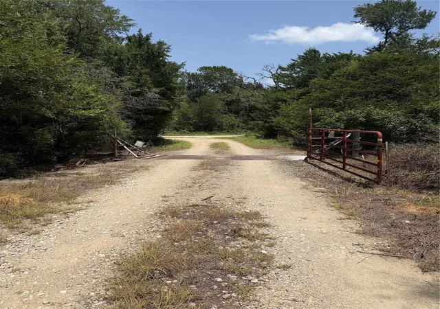 4th image of 00 Lcr 758, Thornton, TX 76687 | MLS# 29789401