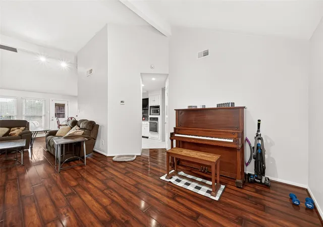 image of 15343 Meadow Village Dr, Houston, TX 77095 | MLS# 62428444