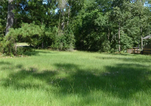 Photo 1 of Land for sale at 82 Hillsborough Dr, Huntsville, TX 77340 | MLS# 17449613 | Listing updated on 2026-07-22