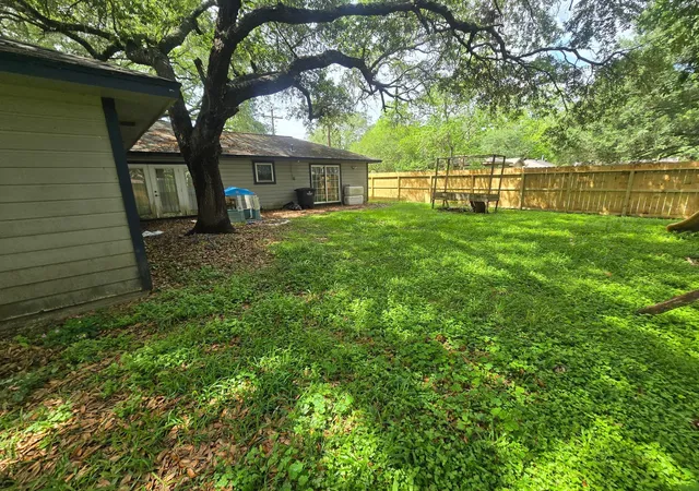 Homes for sale in Alvin, TX | 401 E Dumble St, Alvin, TX 77511 | MLS# 8955641