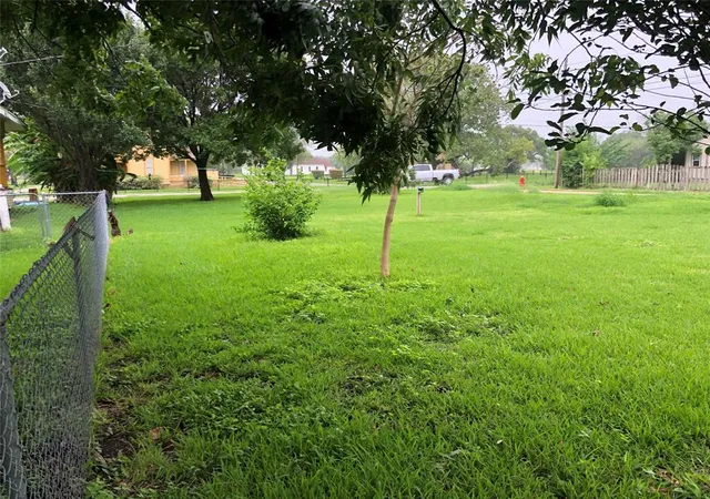 Photo 3 of Land for sale at 211 2nd St N, Texas City, TX 77590 | MLS# 50216331 | Listing updated on 2025-12-18