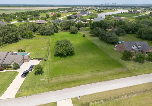 Photo 3 of Land for sale at 7010 Dutch John Cir, Richmond, TX 77469 | MLS# 64278591 | Listing updated on 2026-05-15