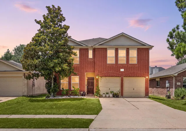 1st image of 19135 Royal Isle Dr, Tomball, TX 77375 | MLS# 55227124