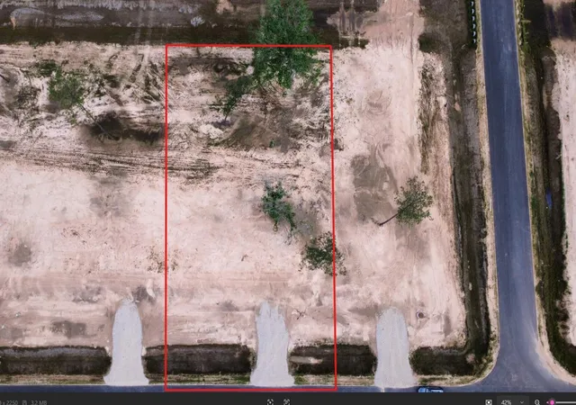 Photo 2 of Land for sale at 18281 Bunsen Dr, Conroe, TX 77306 | MLS# 14409259 | Listing updated on 2026-06-17